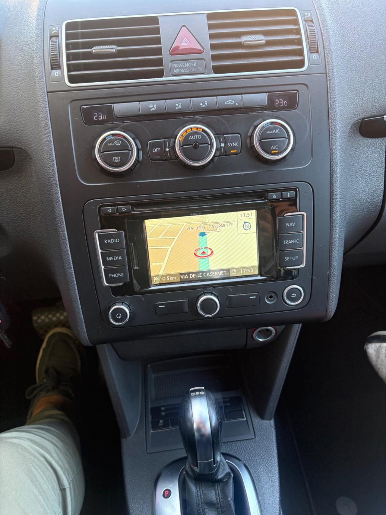 Volkswagen Touran 2.0 TDI 140 CV DSG 7 posti