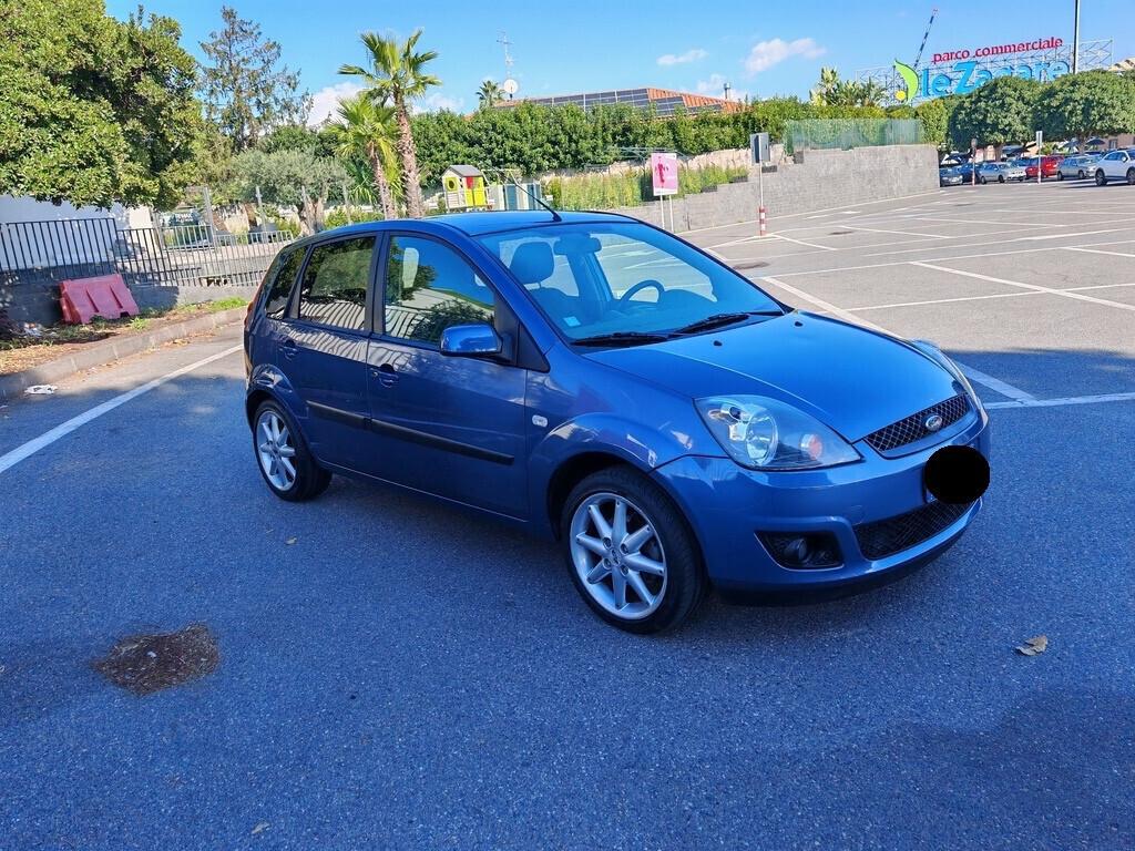Ford Fiesta 1.4 TDC Diesel con 140.000Km