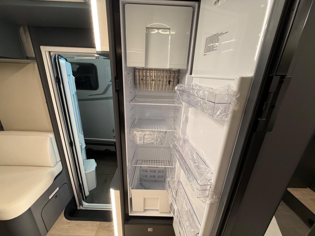 LAIKA KOSMO 409 L 7.40 4 POSTI OMOLOGATI