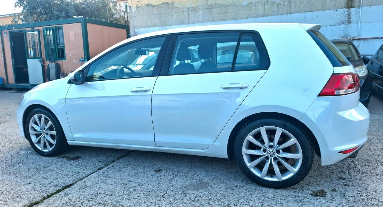 Volkswagen Golf 1.6 TDI DSG 5p. Highline BlueMotion Technology