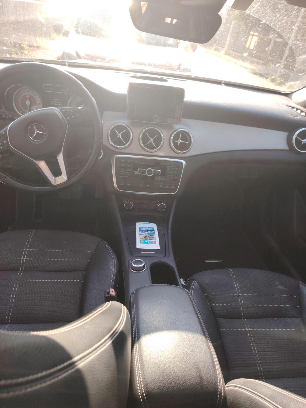 Mercedes-benz GLA 200 CDI Automatic 4Matic Sport