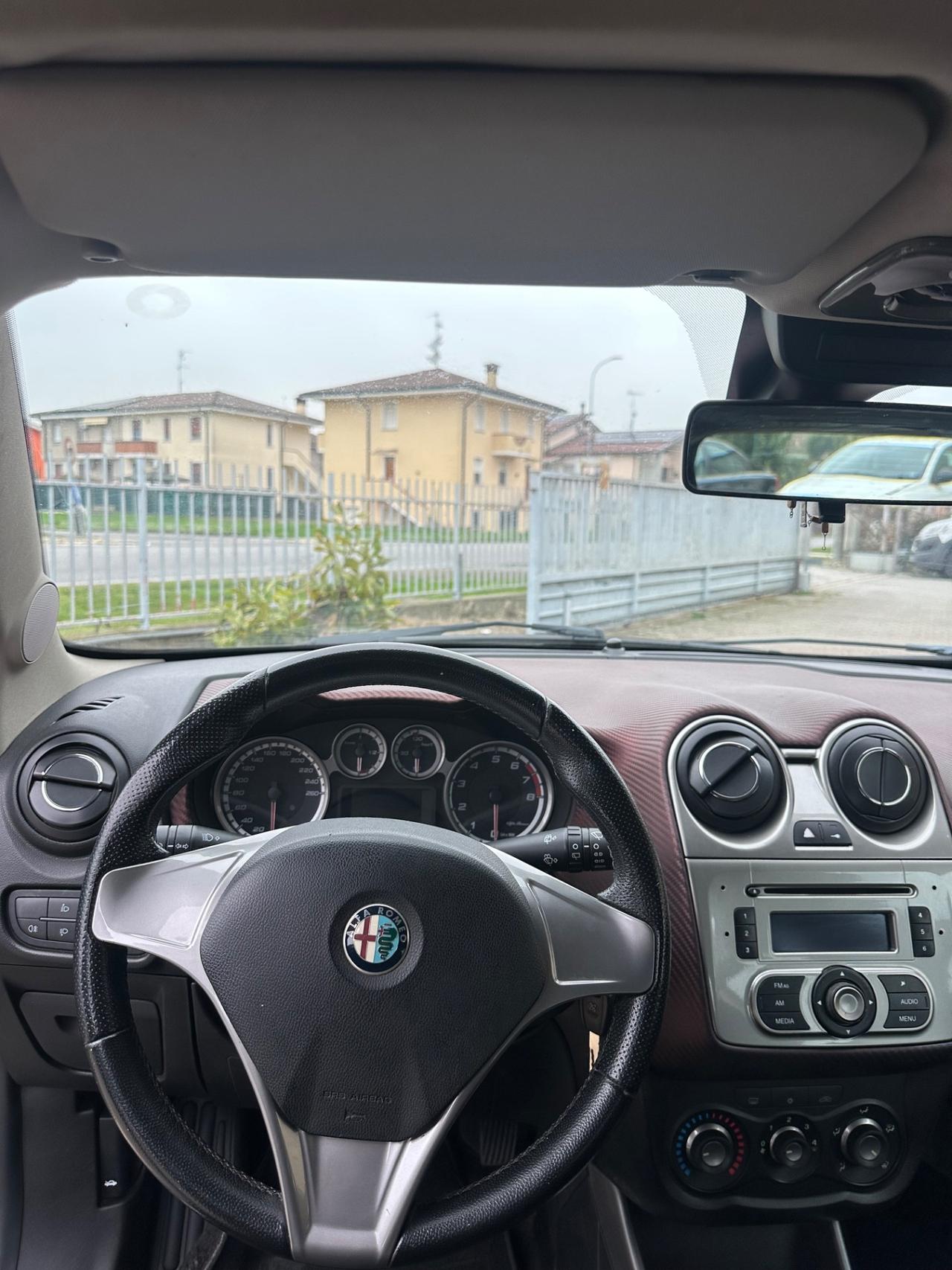 Alfa Romeo MiTo 1.4 T 120 CV GPL Distinctive