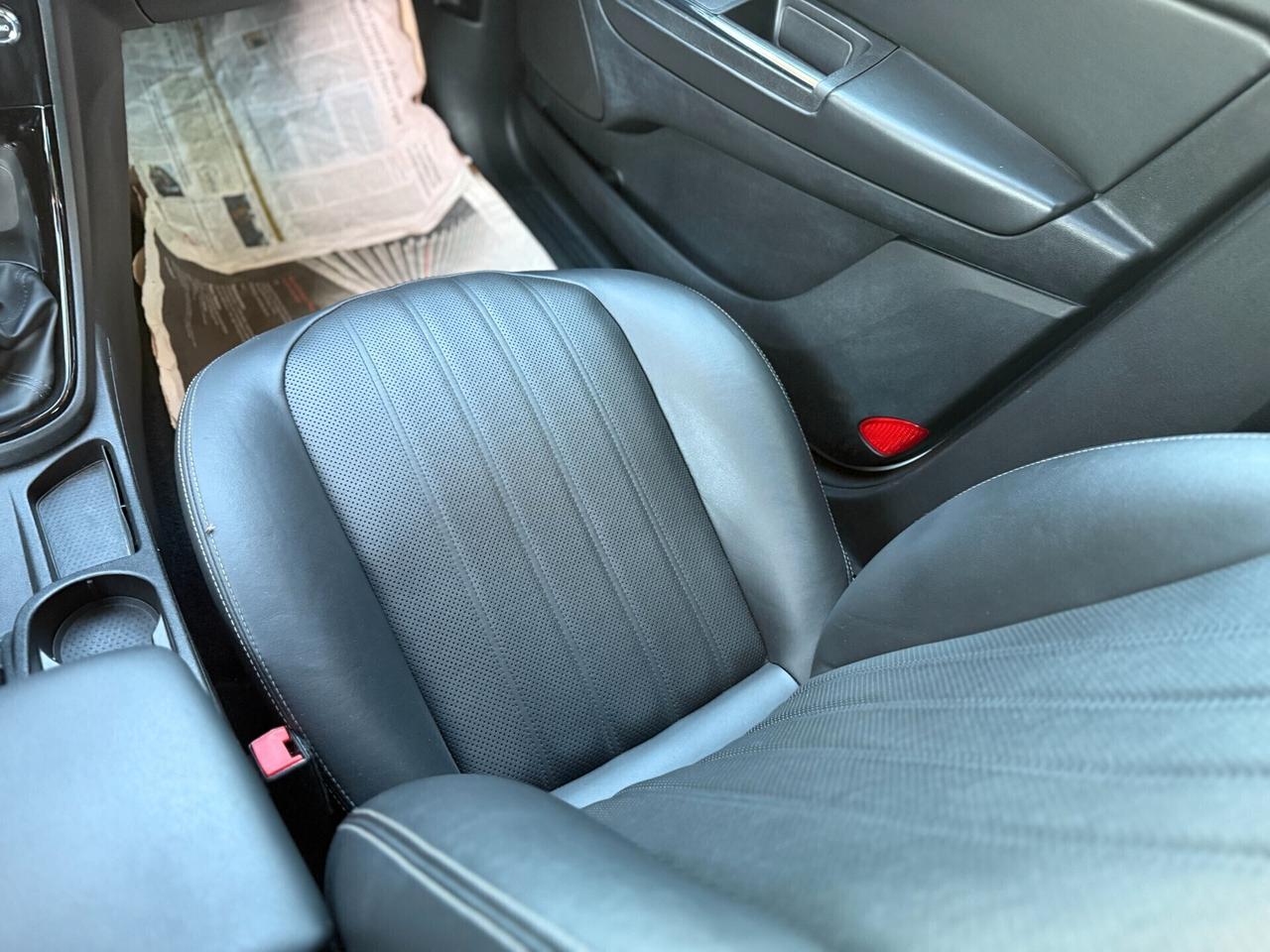 Lancia Delta 1.4 T-Jet 120 CV Gold Ecochic GPL,tetto apribile,pelle,cerchi 17,cruise control,comandi al volante,blu&me,sensori di parcheggio,full