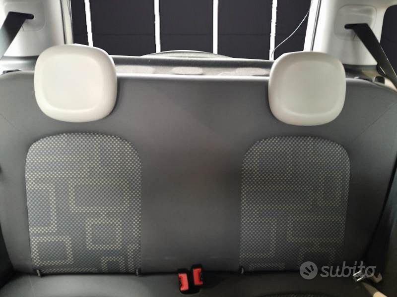 Fiat Panda 1.3 Mjet 95 cv 4x4 - CERCHI IN LEGA/BLU