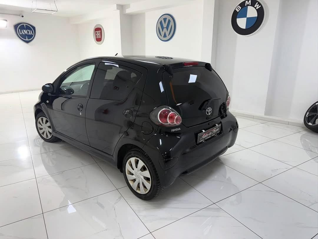 TOYOTA AYGO X,NAVI,5 PORTE,OTTIMA PER NEOPATENTATI