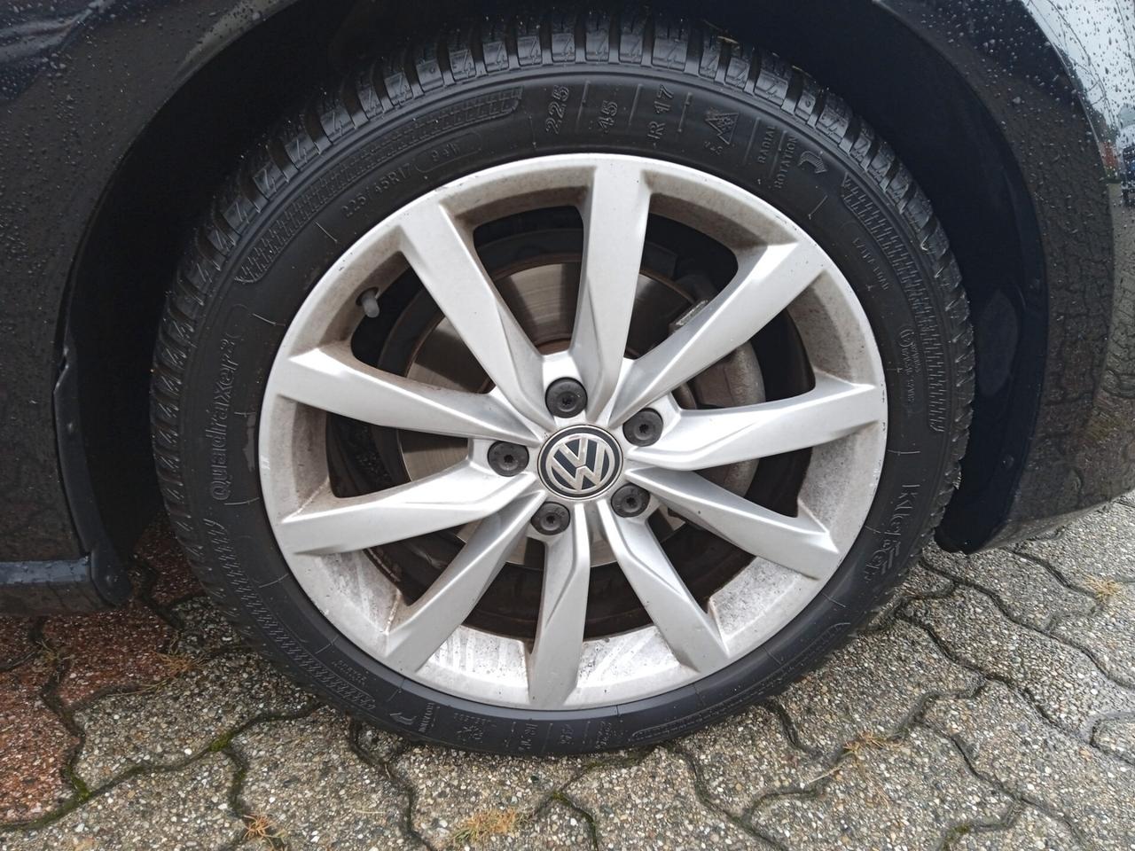 Volkswagen Golf TSI HIHGLINE 17" SENS PARK DOPPI NAVY CRUISE CONTROL SEDILI SPORTIVI IN ALCANTARA