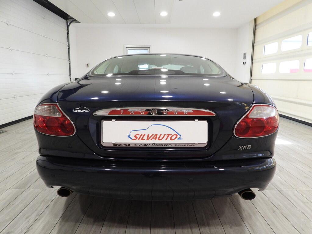 Jaguar XK8 Coupe 4.0