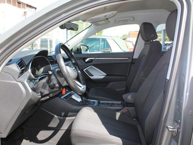 AUDI Q3 35 TDI Business Advanced