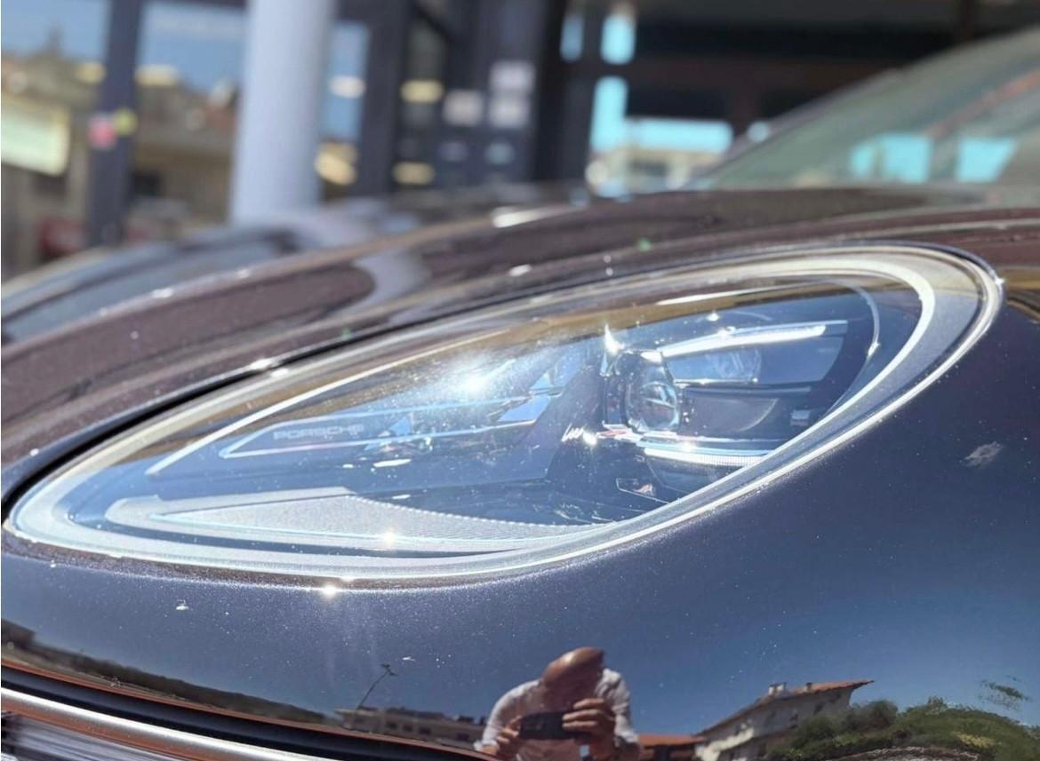 Porsche Macan SPORT CHRONO PASM SEDILI VENTILATI 21 PANORAMA
