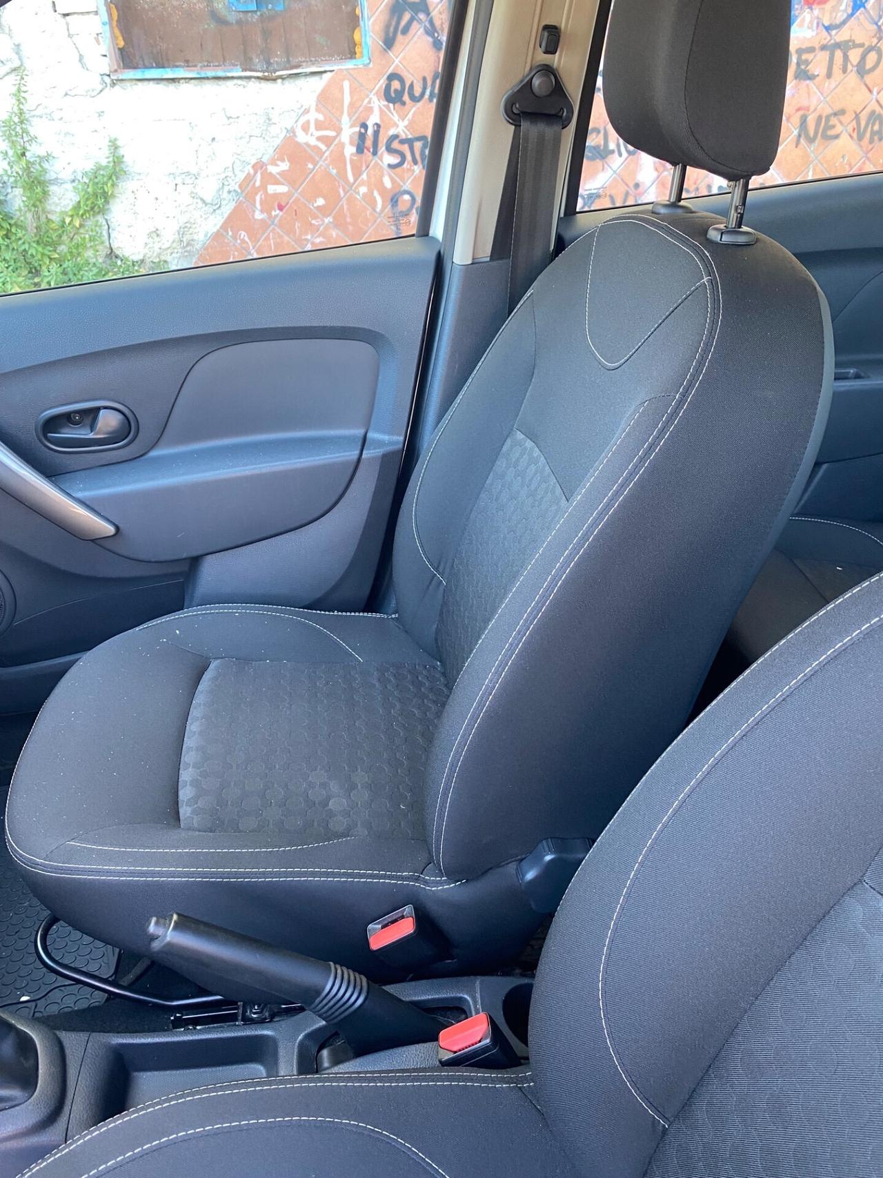 Dacia Sandero 1.5 dCi Anno 2015 Full Navi