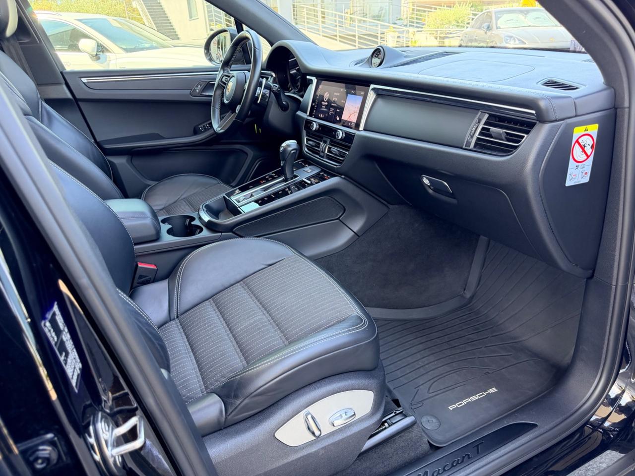 Porsche Macan 2.0 T 265cv Full tetto apribile in garanzia totale