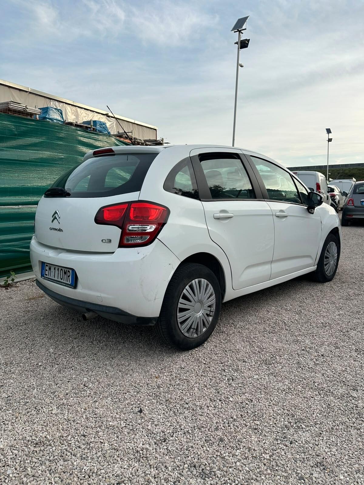 Citroen C3 1.1 Exclusive LEGGI