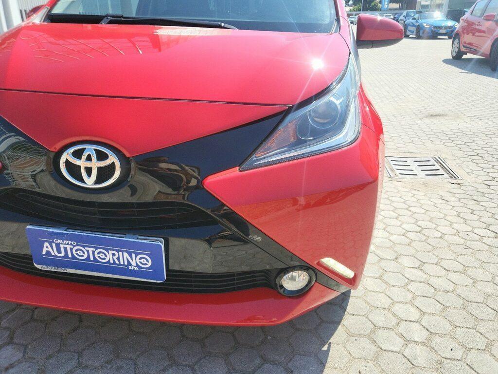 Toyota Aygo 5 Porte 1.0 VVT-i x-play