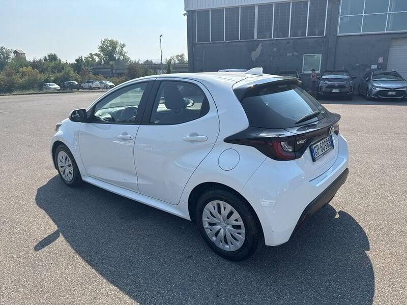 Toyota Yaris Yaris 1.0 5 porte Active IVA ESPOSTA COMPRESA