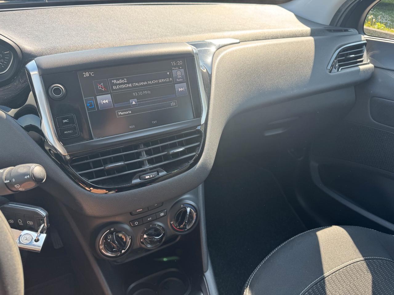 Peugeot 208 Active 1.4 HDI 68CV 5 porte