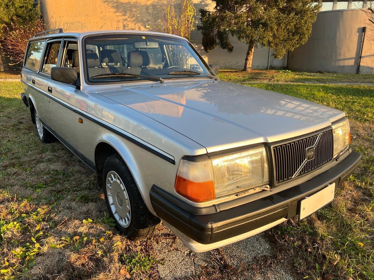 Volvo 240 2.0 Station Wagon Polar ASI CRS ITALIANA PERFETTA