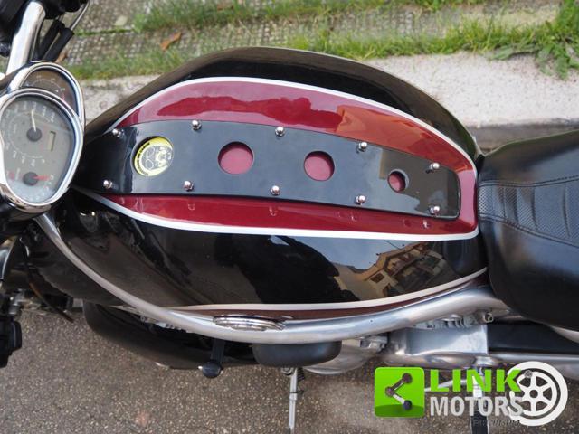 HARLEY-DAVIDSON 1130 V-ROD - VRSCR Street Rod