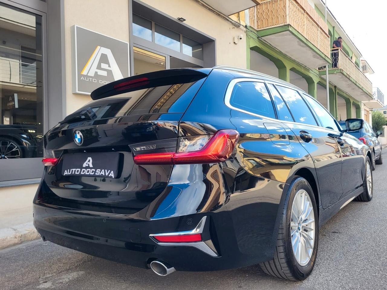 Bmw 318 D 48V Touring Luxury+Pelle+Vetri Oscurati...