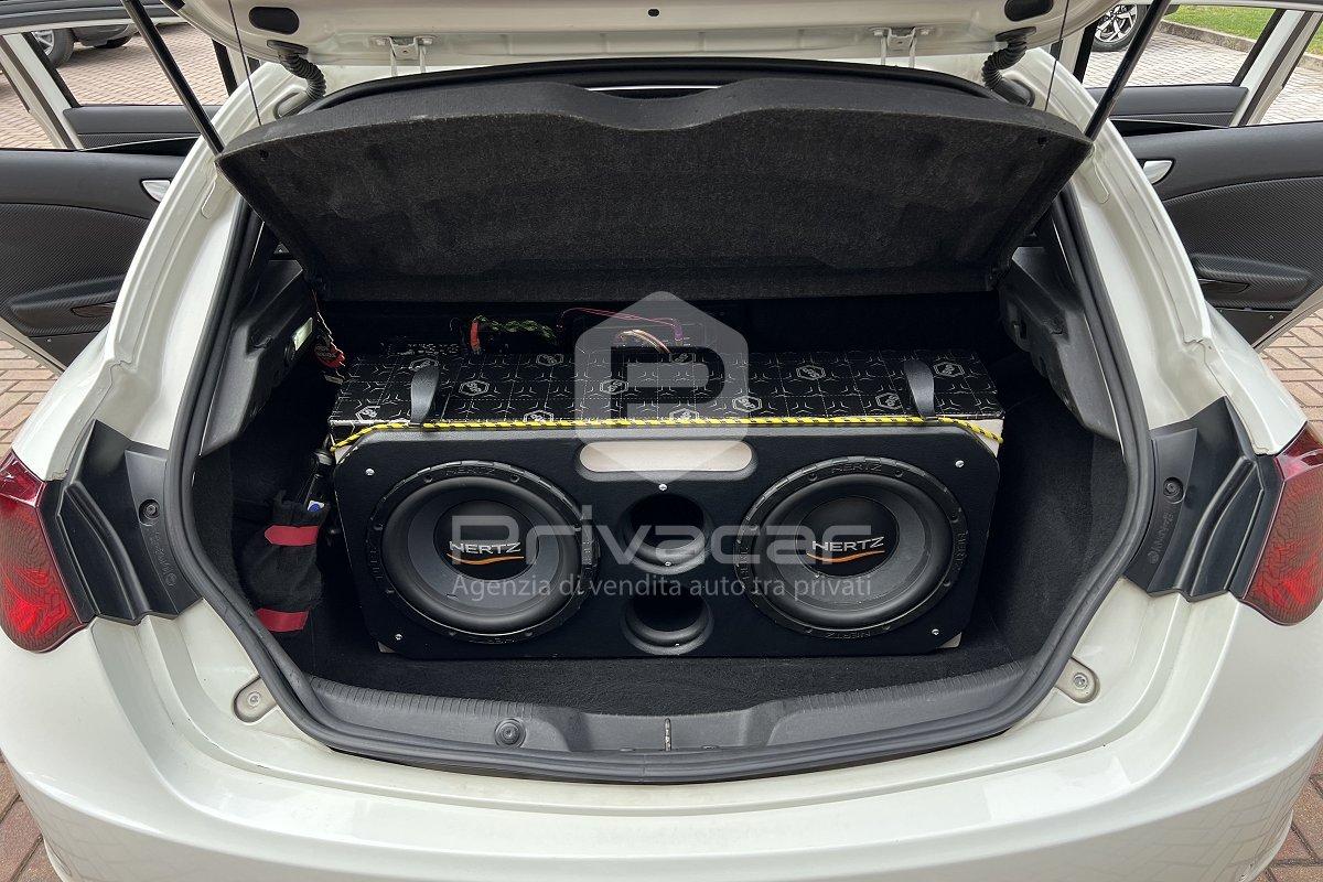 ALFA ROMEO Giulietta 1750 TBi Quadrifoglio Verde