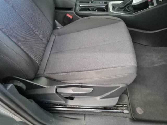 AUDI Q3 35 TDI S tronic Business Advanced