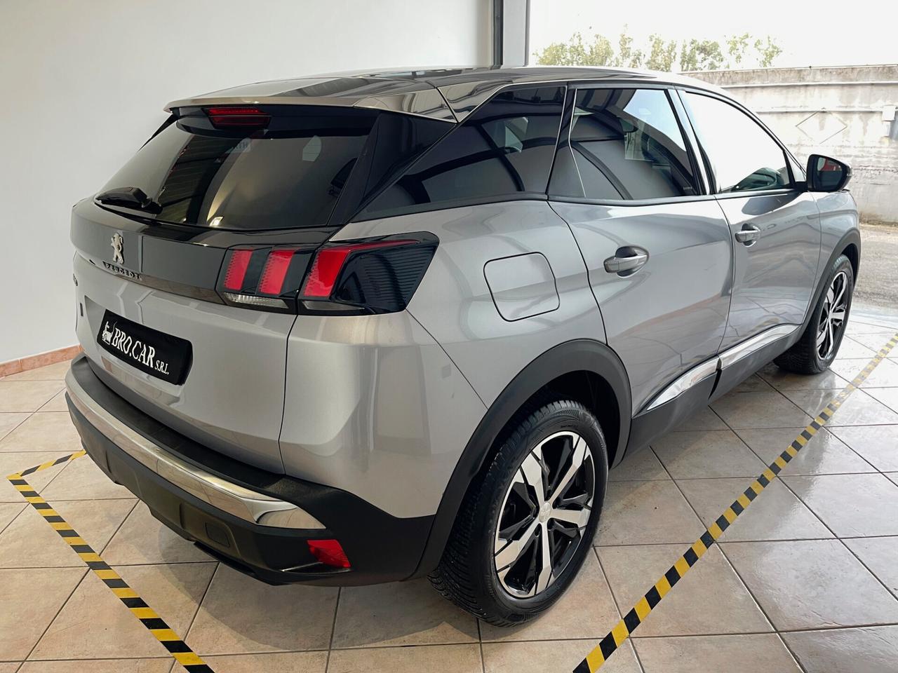 Peugeot 3008 BlueHDi 130 S&S EAT8 Allure Pack NO VINCOLO DI FINANZIAMENTO