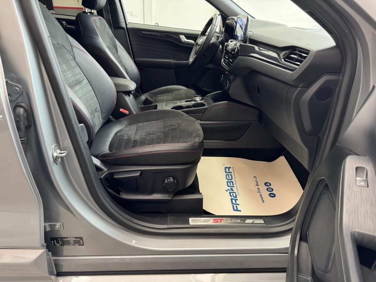 Ford Kuga 2.5 Plug In Hybrid 225 CV CVT 2WD ST-Line X
