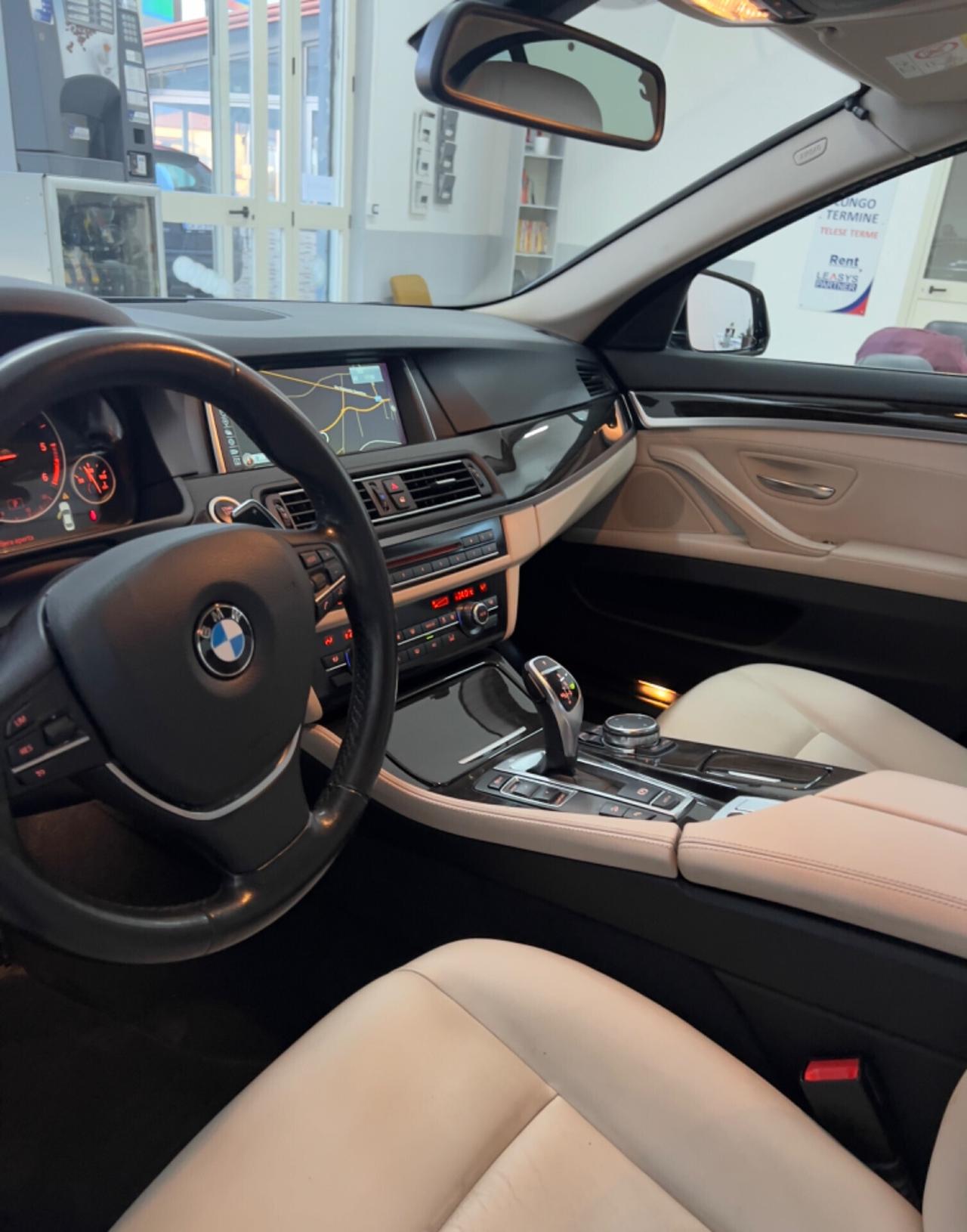 Bmw 525 525d xDrive Luxury
