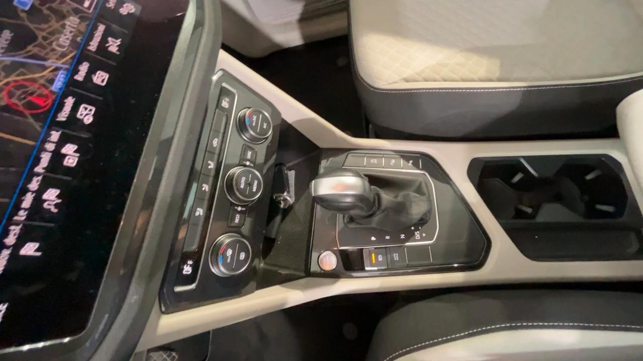 Volkswagen Tiguan 2.0 TDI SCR DSG Business BlueMotion Technology