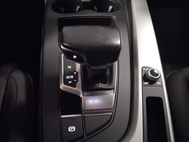 AUDI A4 Avant 30 TDI 2.0 S tronic Business MHEV