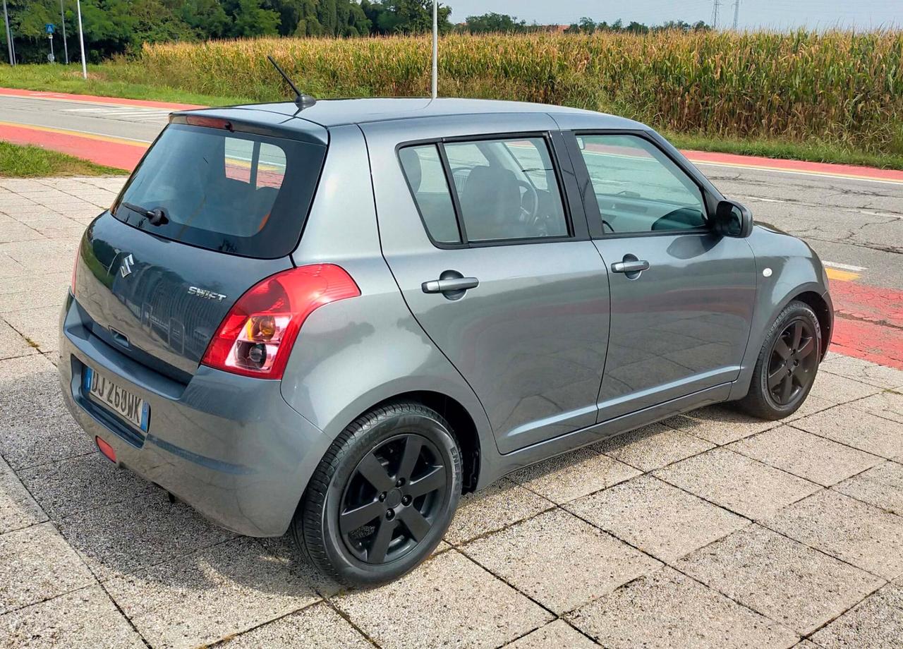 Suzuki Swift 1.3 5p. GL Plus