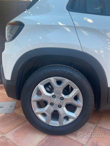 autovettura pronta consegna