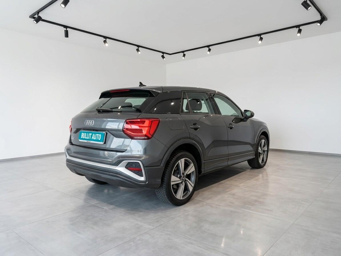 Audi Q2 30 TDI S tronic Identity Black