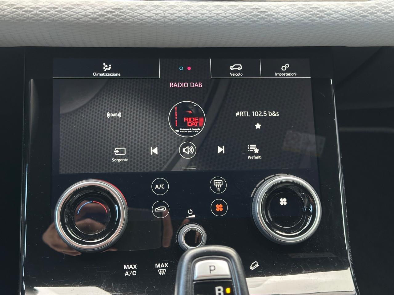 Land Rover Range Evoque 2.0D I4-L.Flw 150CV AWD Aut R-Dynamic HSE