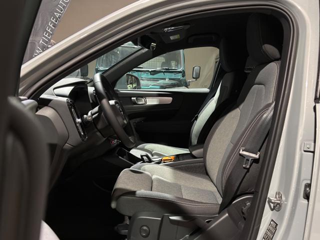 VOLVO XC40 B3 automatico