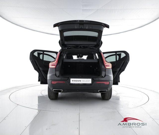 VOLVO XC40 T5 AWD Geartronic R-design