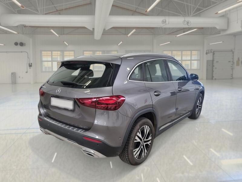MERCEDES-BENZ GLA 200 D AUTO 4M PROG ADVANCED CROSSOVER