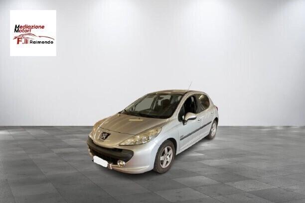 Peugeot 207 1.4 77.000KM OK NEOPATENTATI
