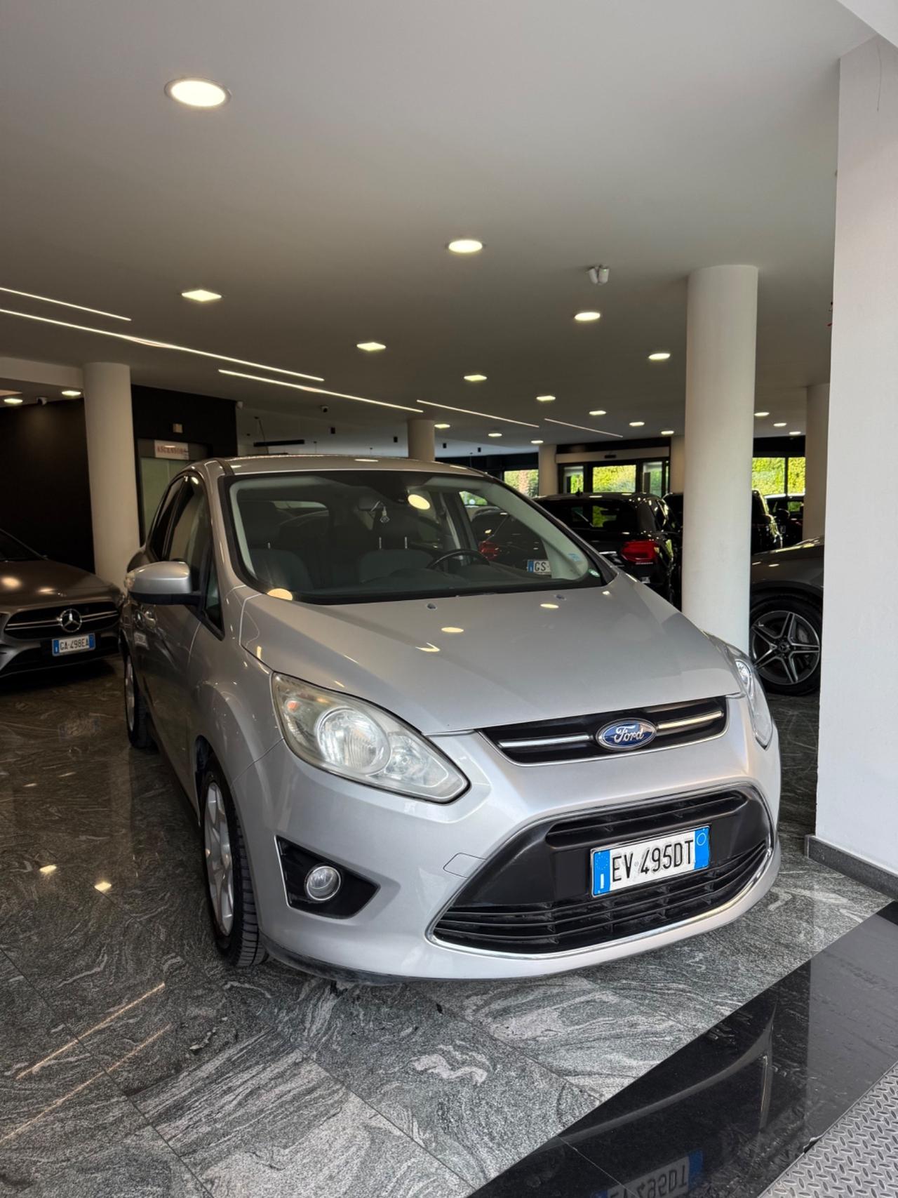 Ford C-Max 1.6 TDCi 95CV Titanium