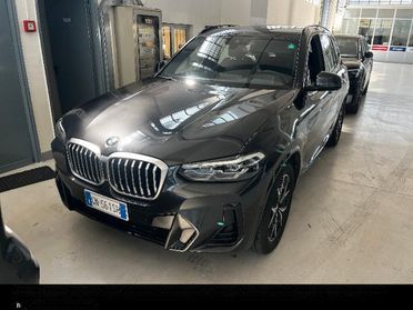 BMW X3 18D 150CV STEPTRONIC 48V S-DRIVE M-SPORT ( FARI LED - BMW DIGITAL COCKPIT - CLIMA TRIZONA - NAVI - MIRROR - PARK ASSISTANT - CERCHI 18 )