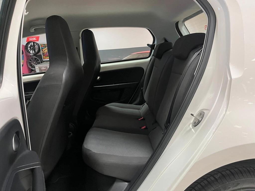 Volkswagen up! 1.0 ASG neopatentati