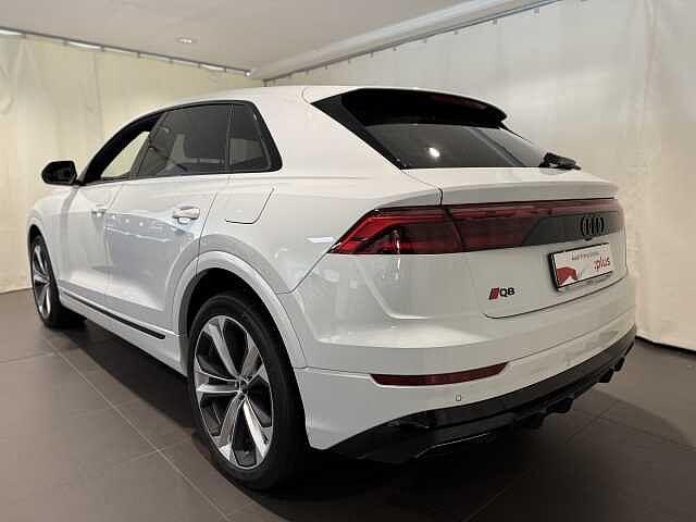 Audi Q8 55 TFSI e quattro tiptronic Sport