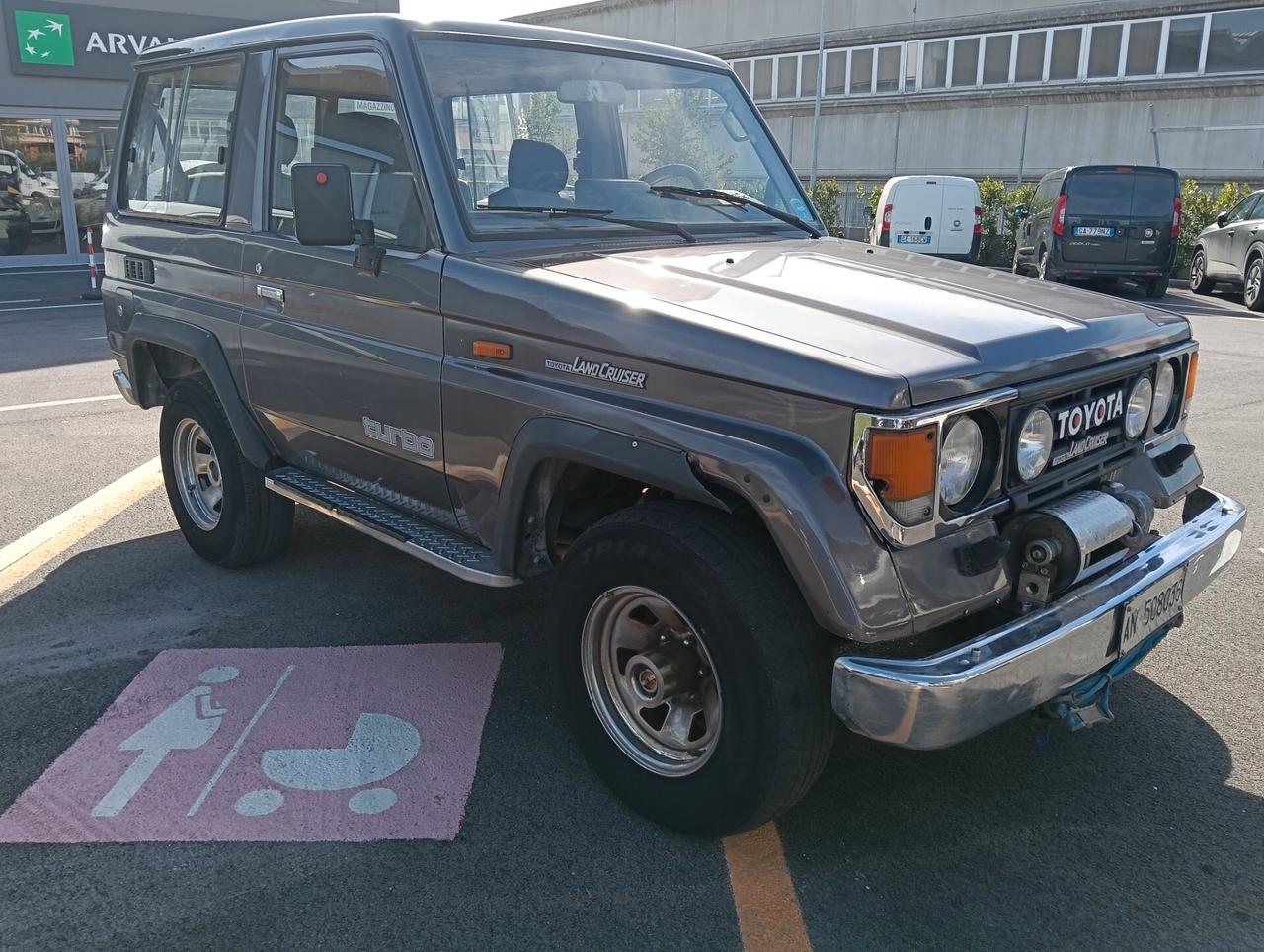 Toyota Land Cruiser II 2.4 turbodiesel SW LJ70 LX