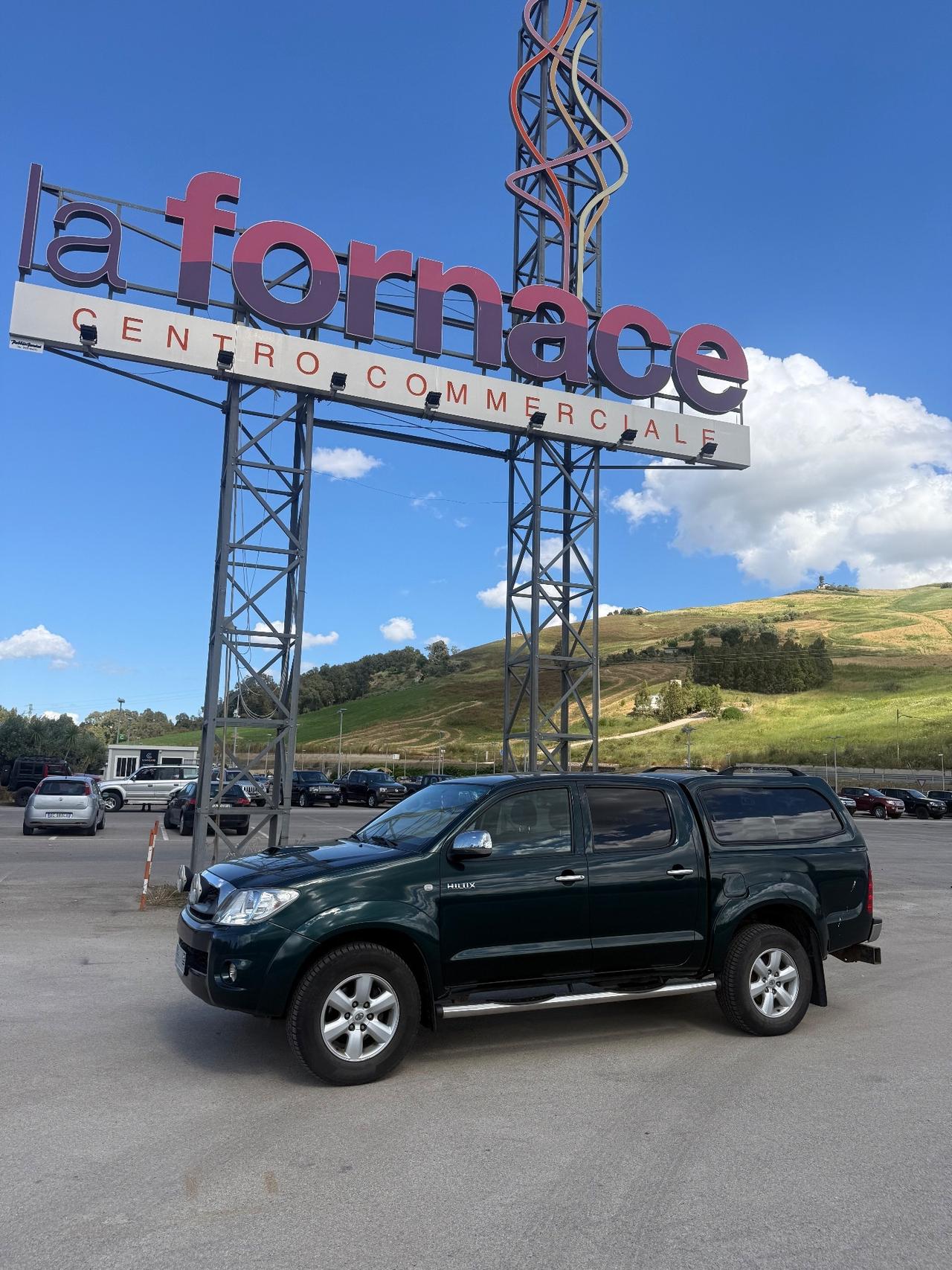 Toyota Hilux 3.0 D-4D 4WD 4p. Doub. Cab SR+