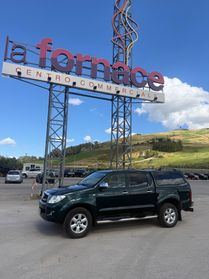 Toyota Hilux 3.0 D-4D 4WD 4p. Doub. Cab SR+