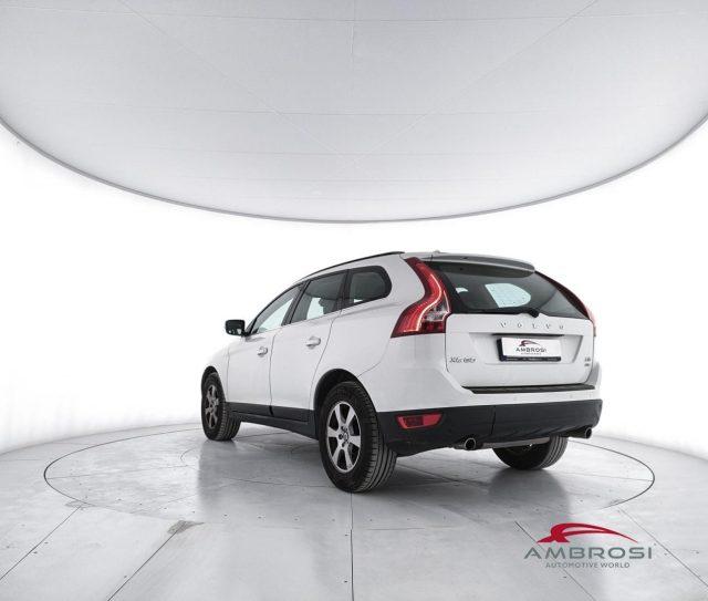 VOLVO XC60 D5 AWD Geartronic Momentum - PER OPERATORI DEL SET