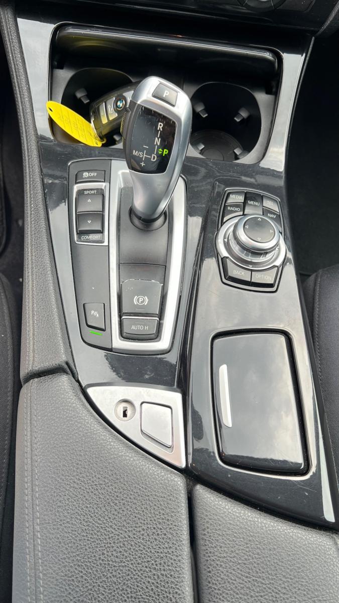 BMW - Serie 5 Touring 520d Touring Business 184cv auto E6