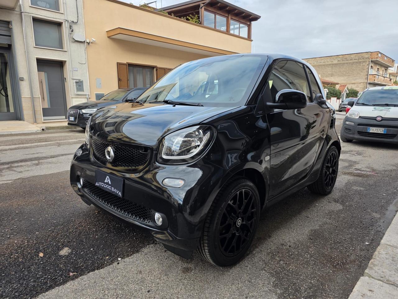 Smart ForTwo 1000 cc Turbo Autom. Prime+Led Diurni+Navy+Pelle...