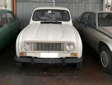 RENAULT R 4 RENAULT 4