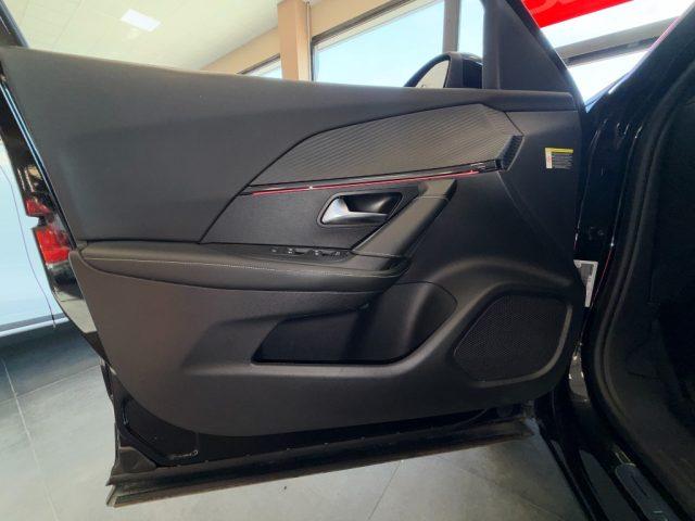 PEUGEOT 2008 BlueHDi 130 S&S EAT8 GT