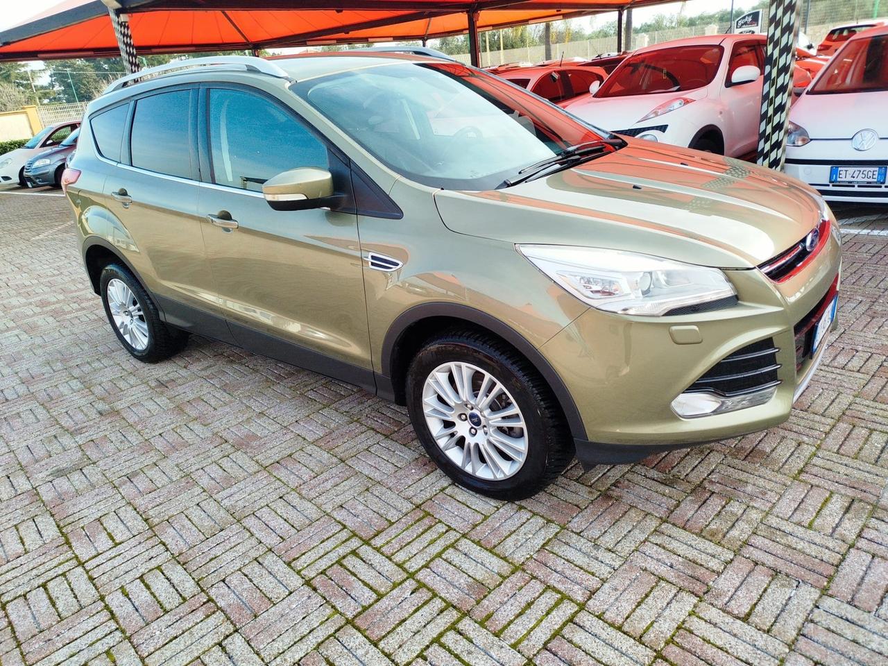 Ford Kuga 2.0 TDCI 140 CV 4WD Titanium